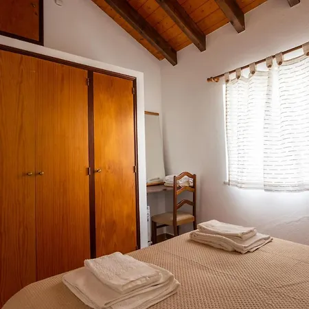 Casa Ardomar بيت ضيافة *